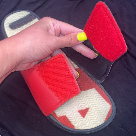 UGA slides men’s - Picture 5 of 5